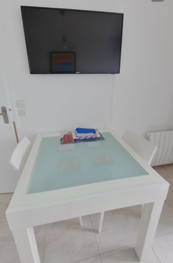 Appartement Proche De La Mer Courseulles-sur-Mer Ngoại thất bức ảnh